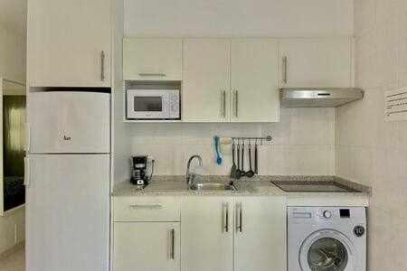 סיוטאדלה Forcat Apartamento Bajo Con Jardin Y Piscina מראה חיצוני תמונה