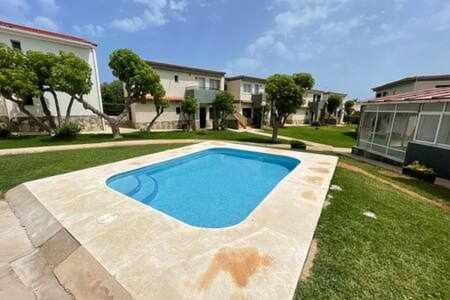 סיוטאדלה Forcat Apartamento Bajo Con Jardin Y Piscina מראה חיצוני תמונה