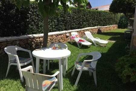 סיוטאדלה Forcat Apartamento Bajo Con Jardin Y Piscina מראה חיצוני תמונה